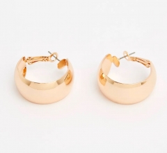 THICK CREOLE METAL EARRING